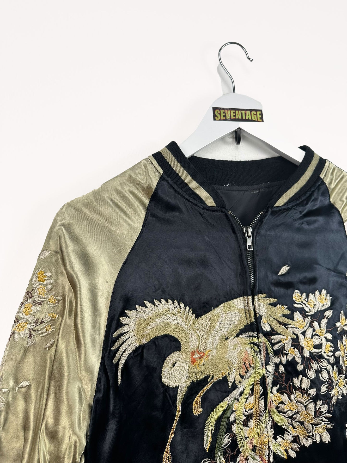 Giacca nera con ricami orientali donna- L