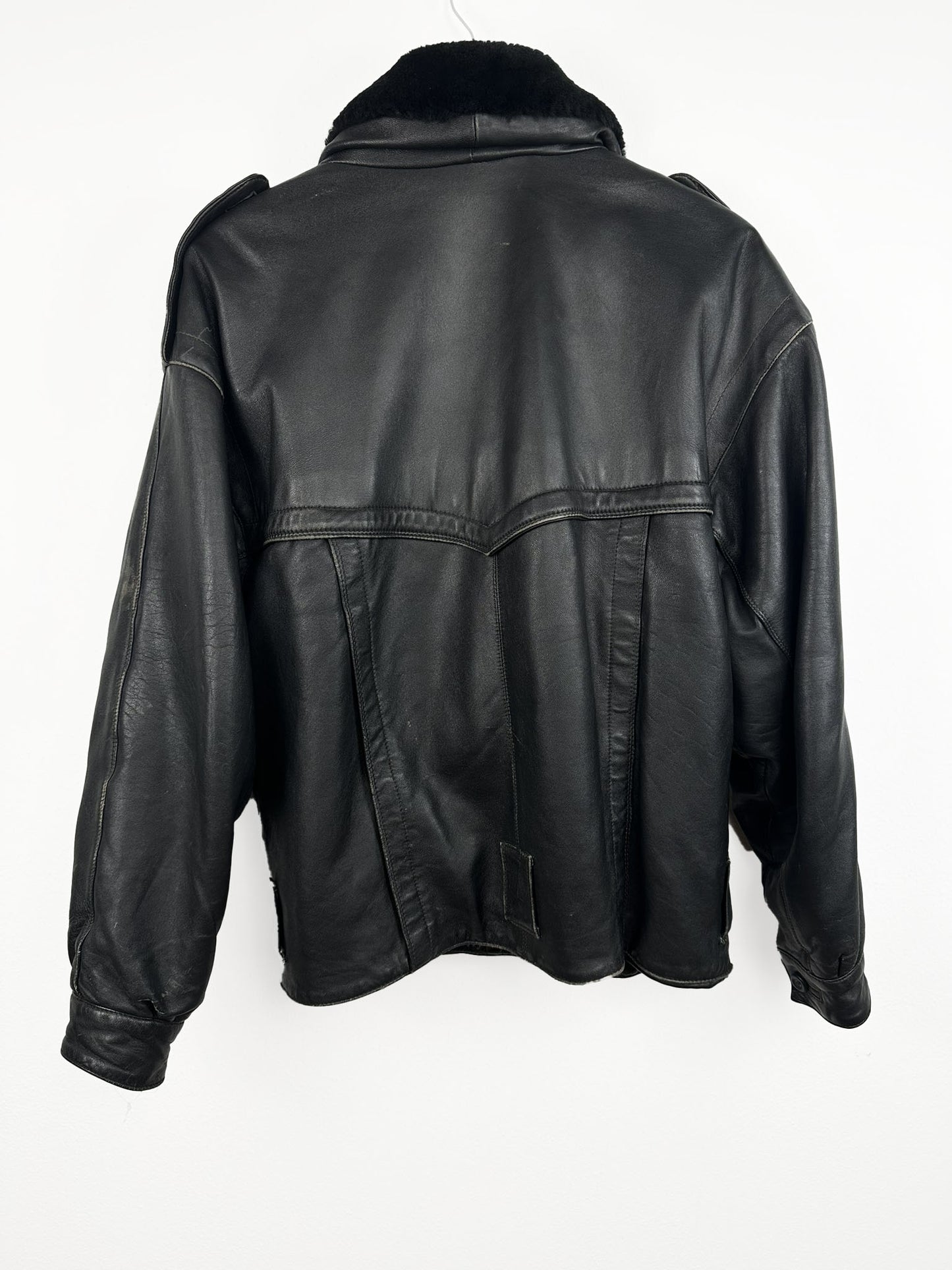 Bomber nero in pelle bottoni (25g141) - M