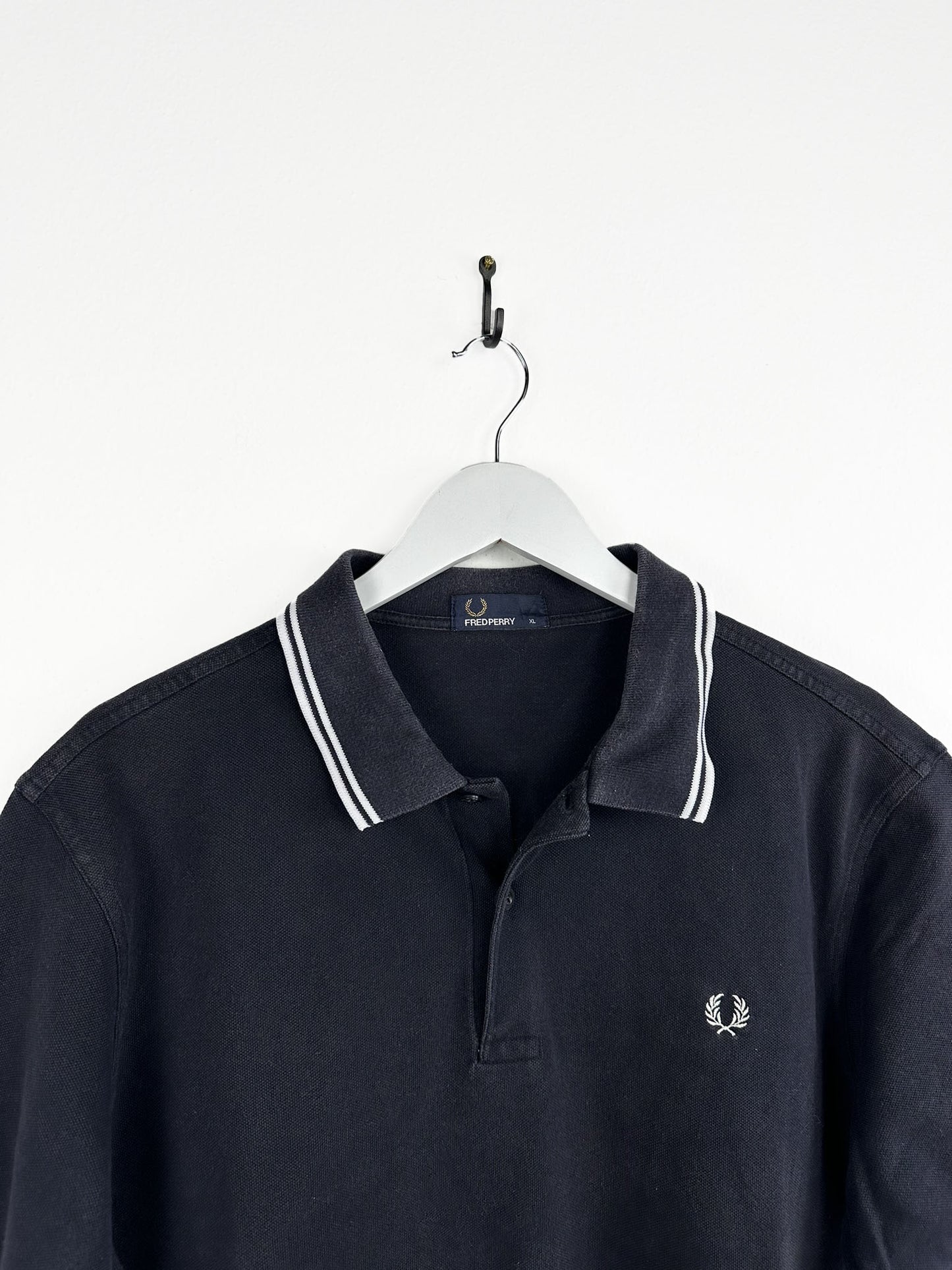 Polo Fred Perry nera bianca (25p55) - XL