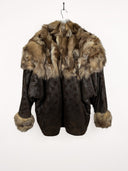 Pelliccia marrone con pelle decorata - M/L